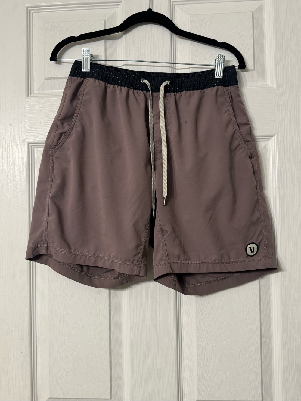 Vuori Kore 7” Lined Shorts Men’s Medium V302